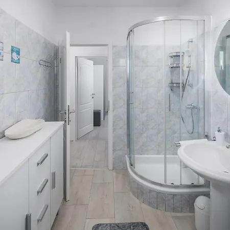 Apartment Sea Pearl Porec